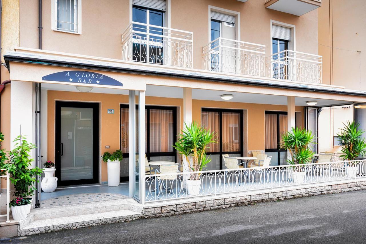 Albergo Gloria Bellaria-Igea Marina Bagian luar foto